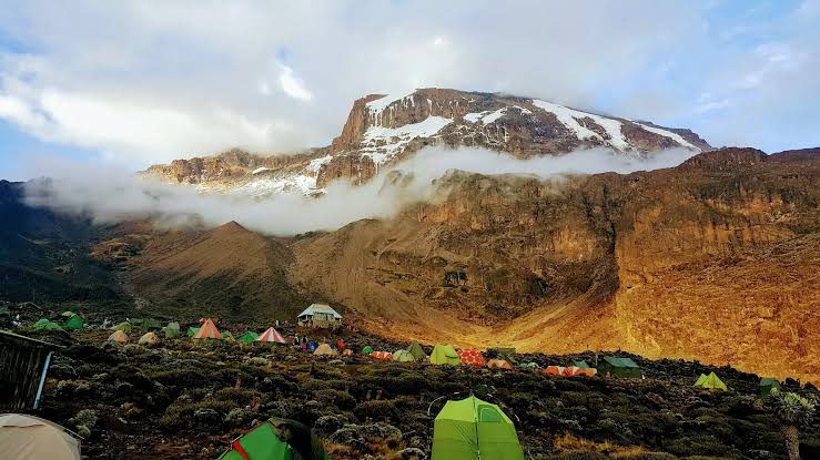 How much does a Kilimanjaro climb cost - A  guidelines of  price, routes ,days  and Packages for climbing kilimanjaro  - Tanzania travel blog post